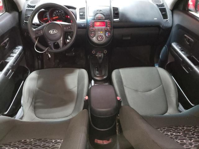 2010 KIA Soul +