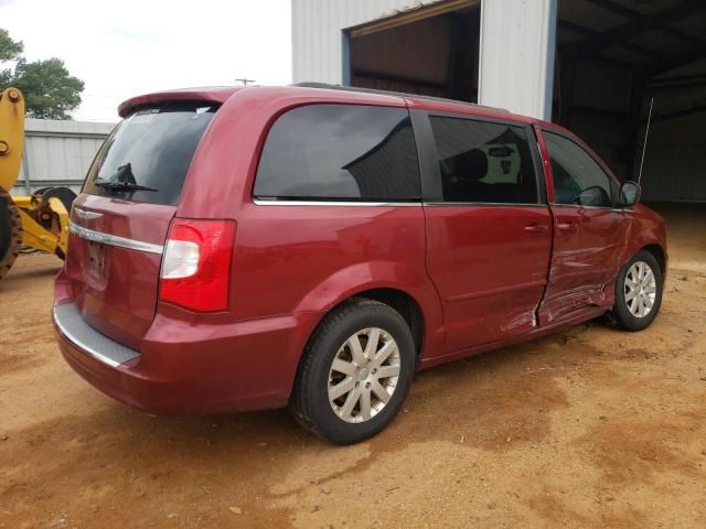 2015 Chrysler Town & Country LX