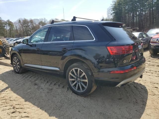 2019 Audi Q7 Premium Plus