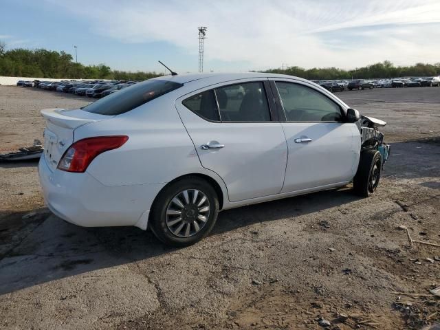 2014 Nissan Versa S