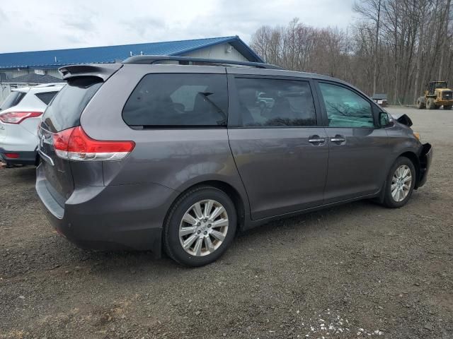 2013 Toyota Sienna XLE