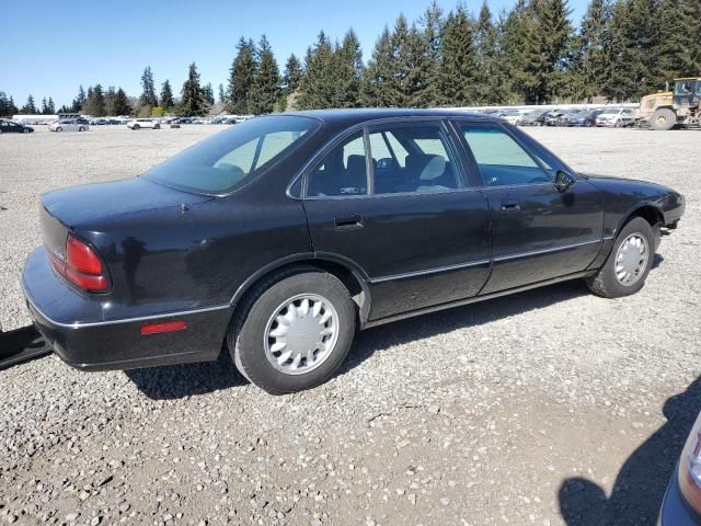 1998 Oldsmobile 88 Base