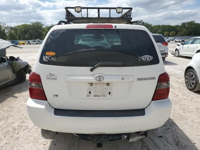 2004 Toyota Highlander Base