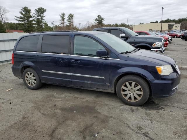 2014 Chrysler Town & Country Touring