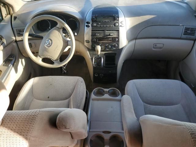 2006 Toyota Sienna CE