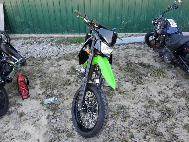 2022 Kawasaki KLX300 E