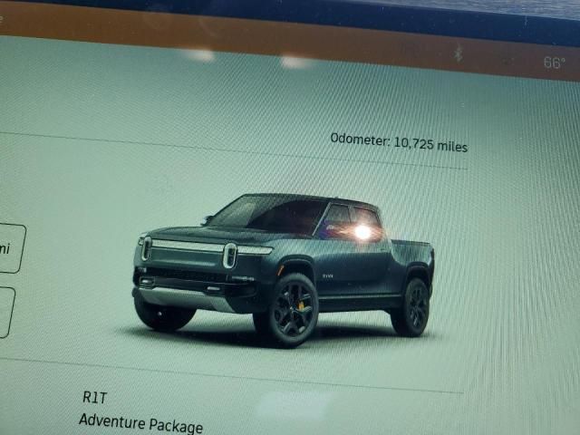 2023 Rivian R1T Adventure