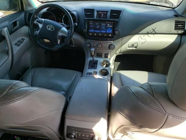 2011 Toyota Highlander Base