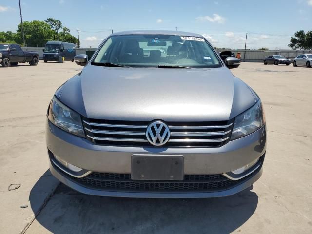 2015 Volkswagen Passat S