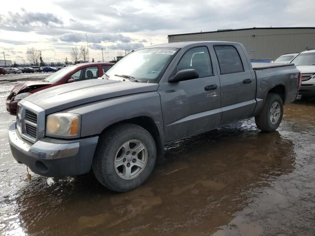 2005 Dodge Dakota Quad SLT