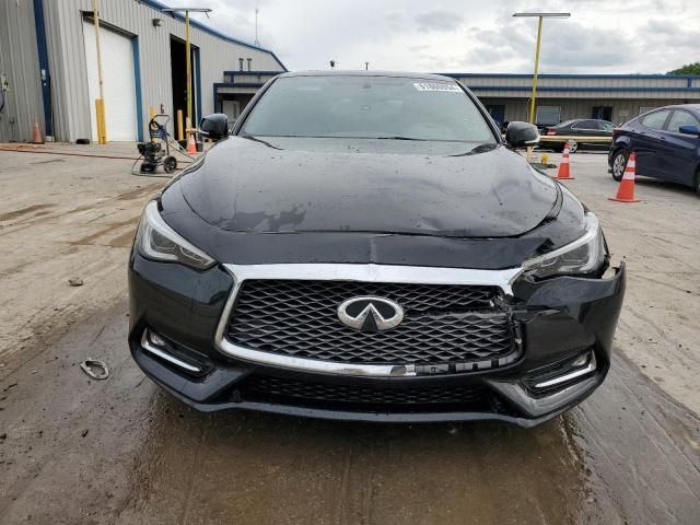 2018 Infiniti Q60 Luxe 300