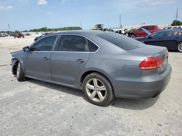 2014 Volkswagen Passat SE