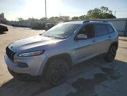 Vehiculos salvage en venta de Copart Wilmer, TX: 2015 Jeep Cherokee Latitude