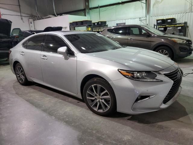 2016 Lexus ES 300H