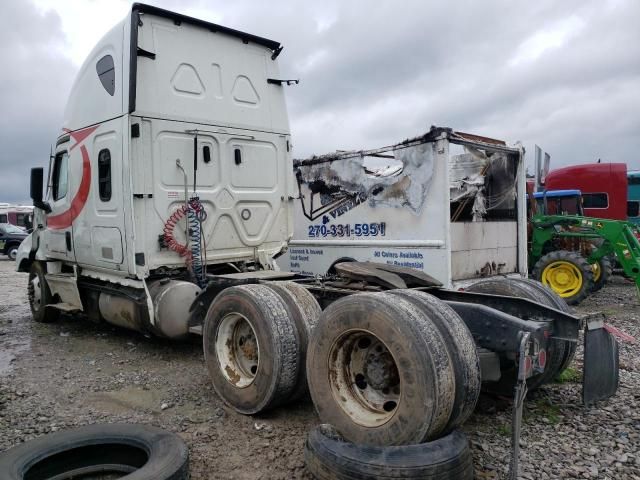 2023 Freightliner Cascadia 126