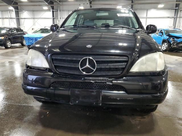 2000 Mercedes-Benz ML 320