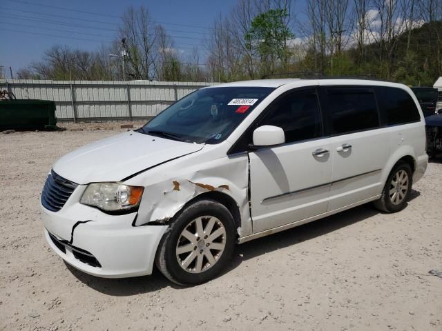 2014 Chrysler Town & Country Touring