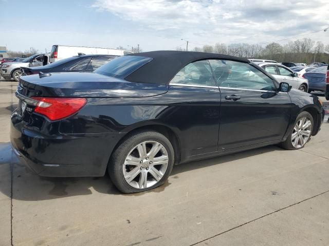 2012 Chrysler 200 Touring