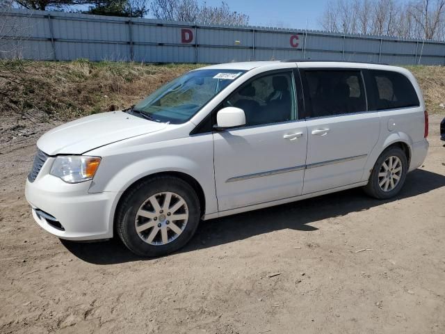 2013 Chrysler Town & Country Touring