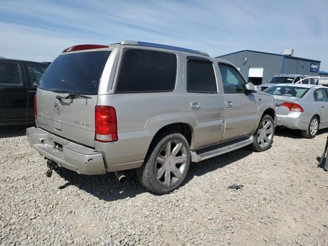 2004 Cadillac Escalade Luxury