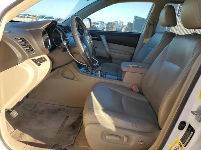 2010 Toyota Highlander SE