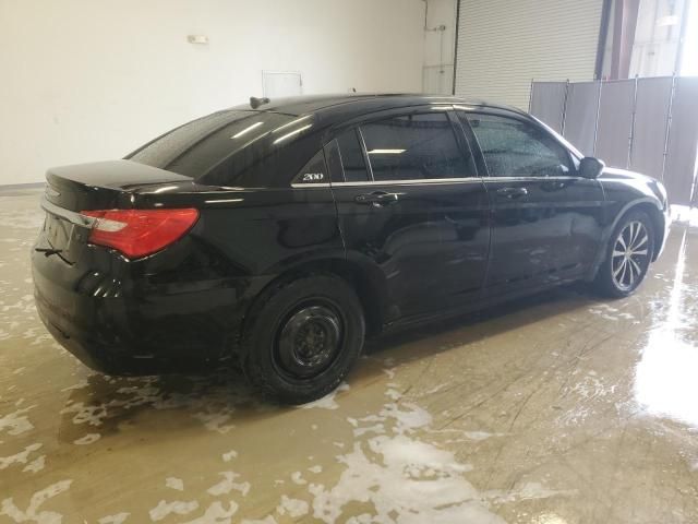 2014 Chrysler 200 Touring