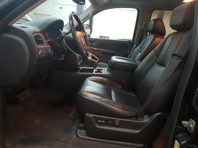 2010 GMC Yukon XL K1500 SLT