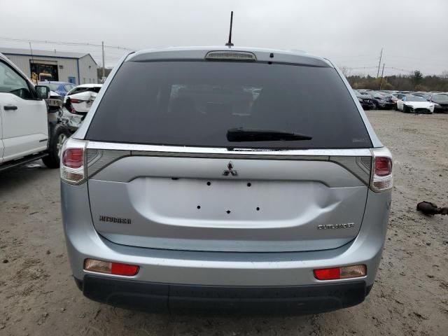 2014 Mitsubishi Outlander SE