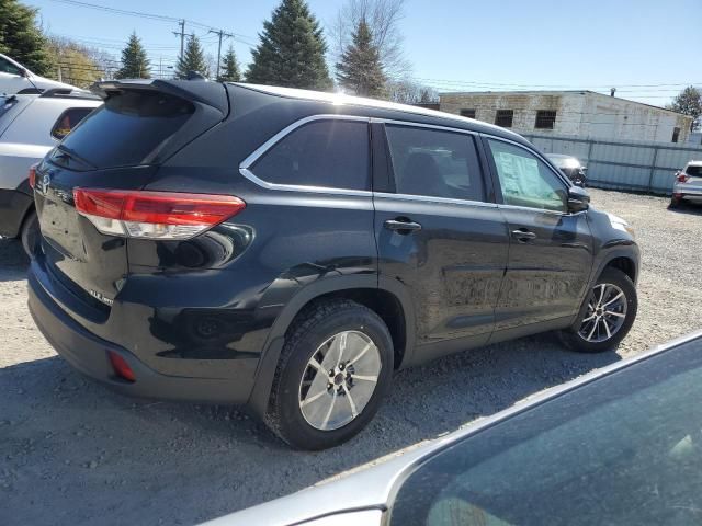 2019 Toyota Highlander SE