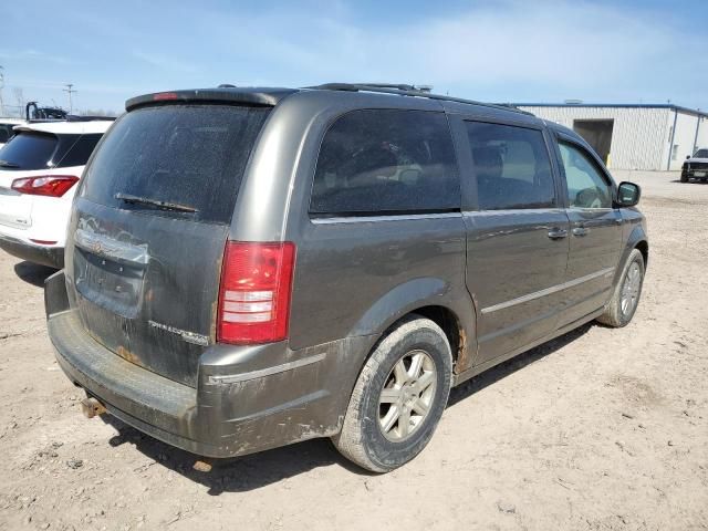 2010 Chrysler Town & Country Touring