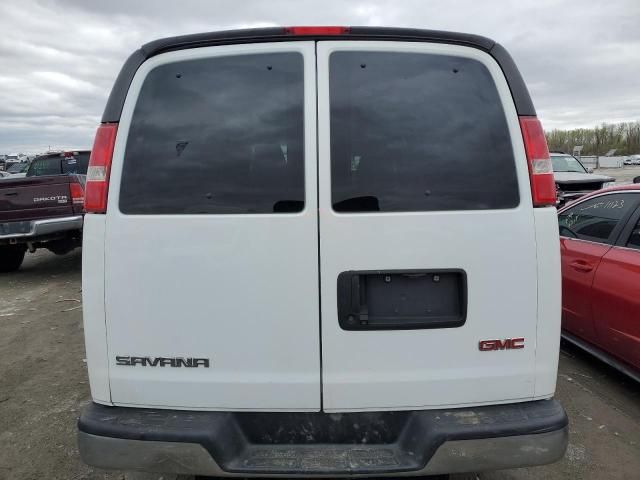 2016 GMC Savana G3500