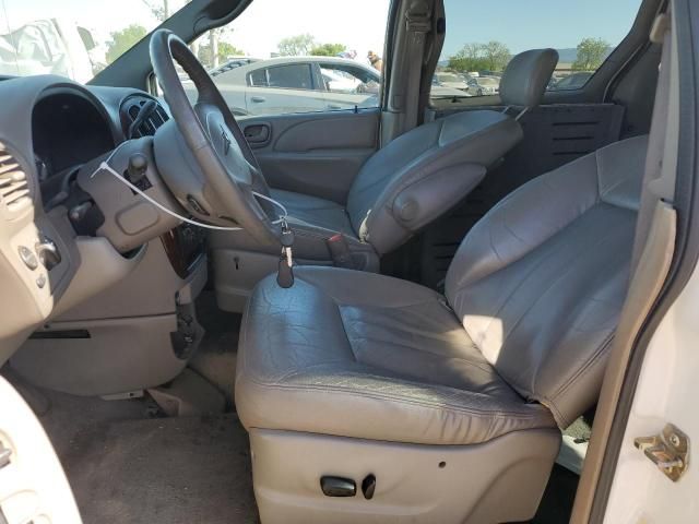 2003 Chrysler Town & Country LXI