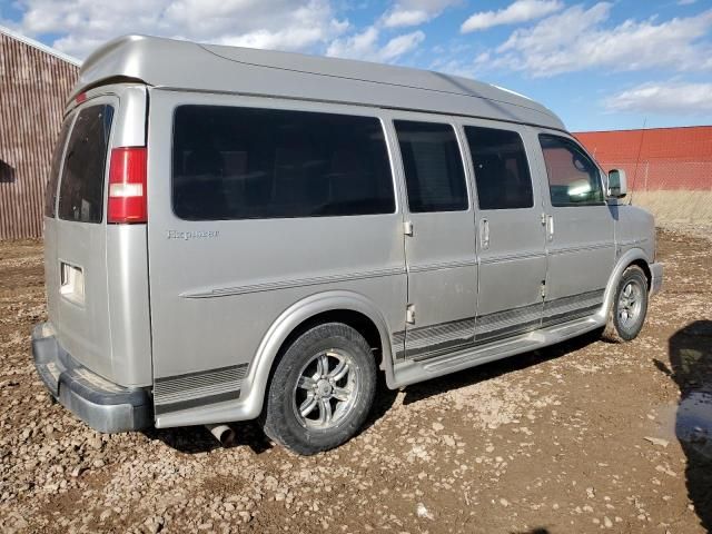 2010 Chevrolet Express G1500 4LT