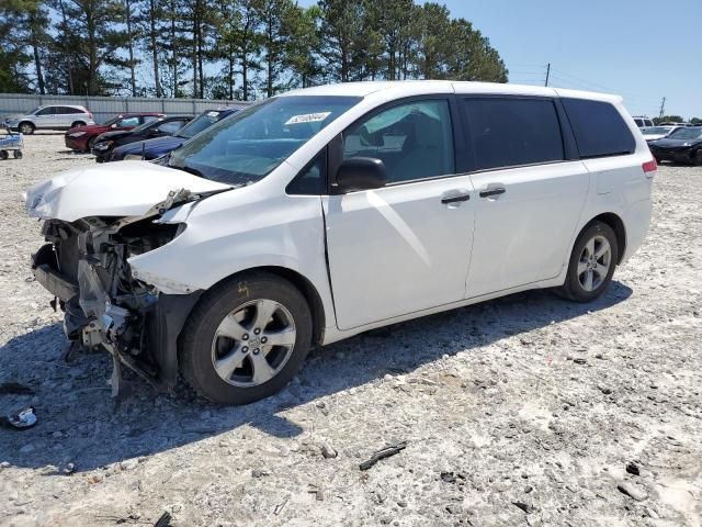 2012 Toyota Sienna