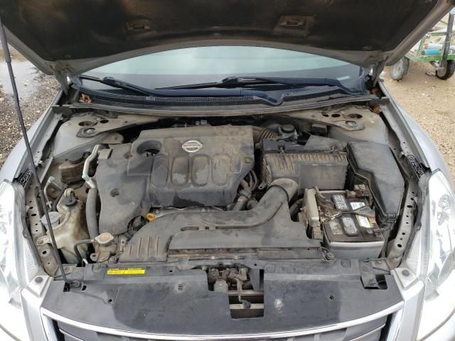 2011 Nissan Altima Base