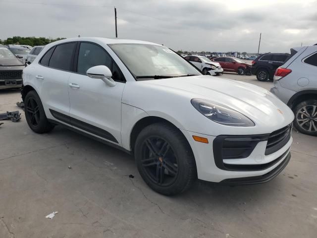 2022 Porsche Macan