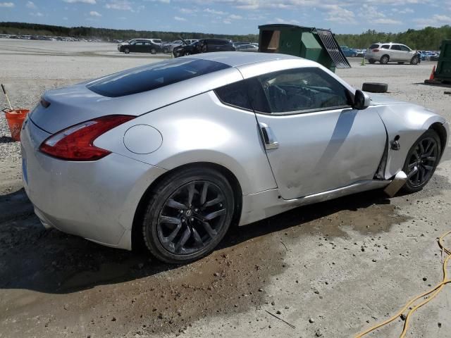 2017 Nissan 370Z Base