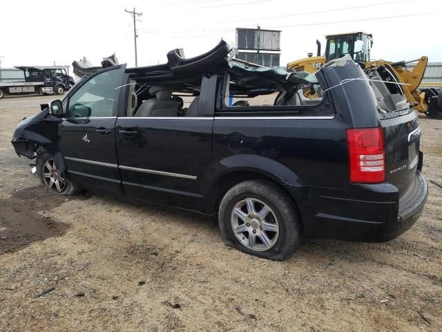 2010 Chrysler Town & Country Touring Plus