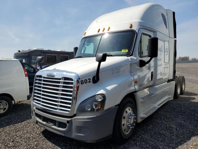 2014 Freightliner Cascadia 125