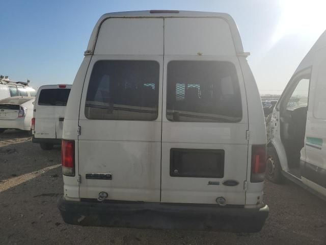 2010 Ford Econoline E250 Van