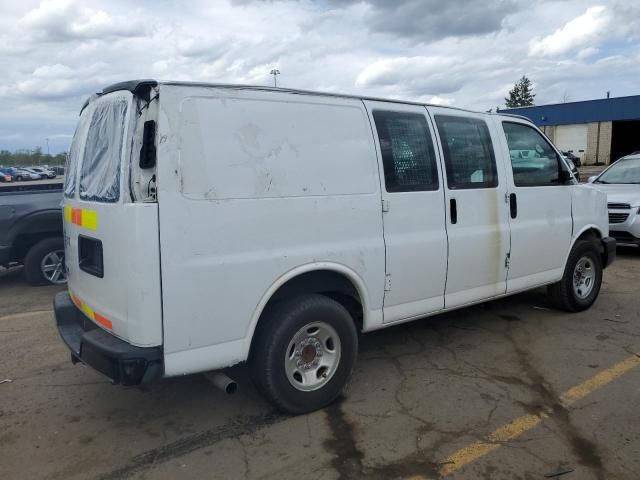 2015 Chevrolet Express G2500