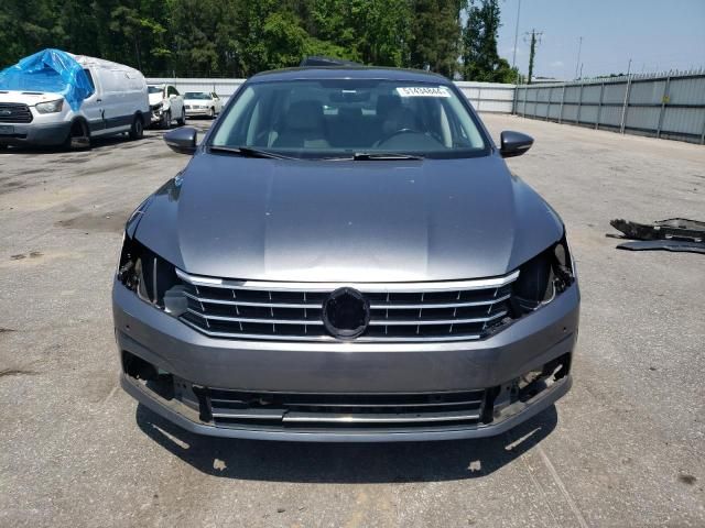 2017 Volkswagen Passat SE