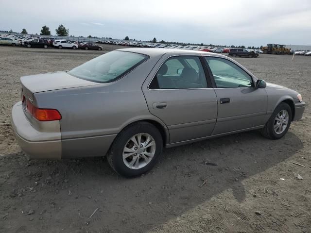 2001 Toyota Camry CE