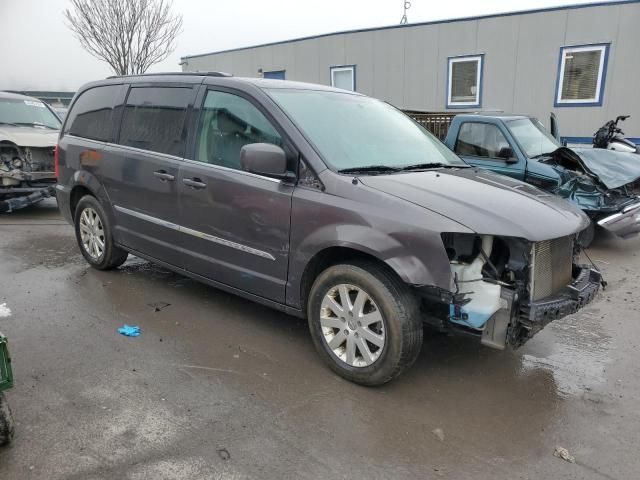 2016 Chrysler Town & Country Touring