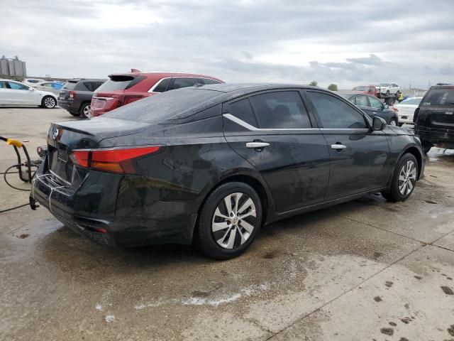 2019 Nissan Altima S