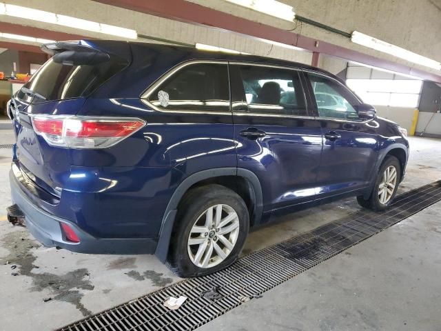 2016 Toyota Highlander LE