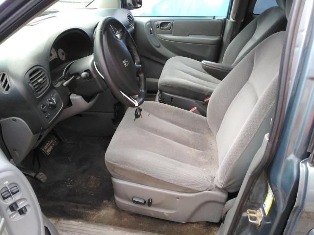 2005 Dodge Grand Caravan SXT