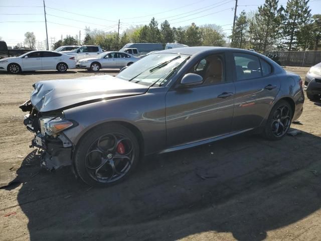 2017 Alfa Romeo Giulia TI Q4