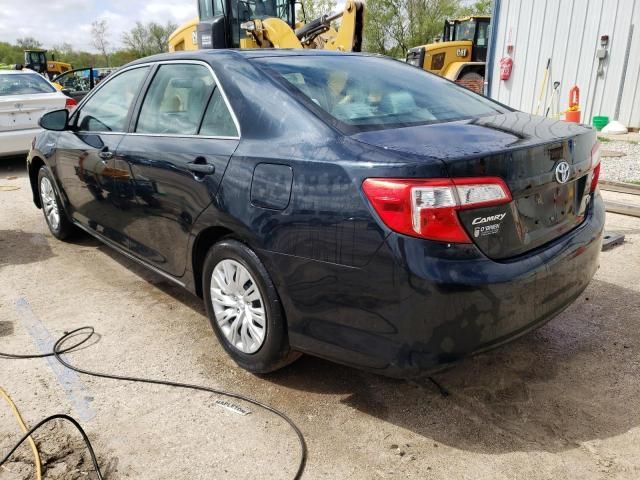 2014 Toyota Camry Hybrid