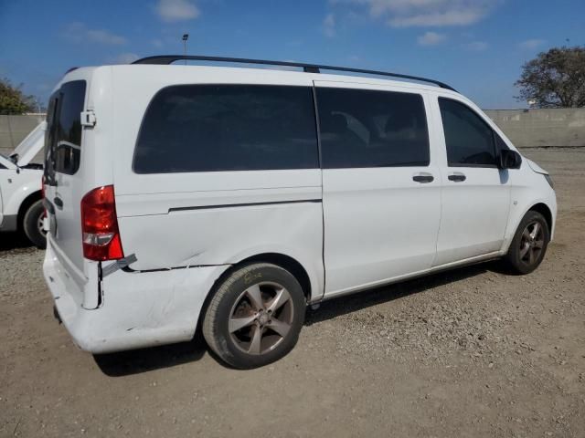 2016 Mercedes-Benz Metris